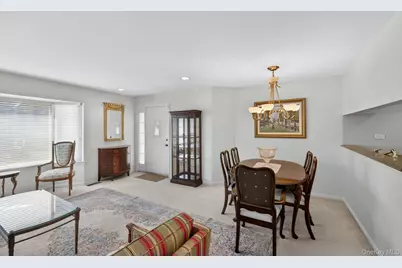 240-17 Oak Park Drive #73A, Douglaston, NY 11362 - Photo 6