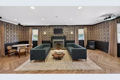 240-17 Oak Park Drive #73A, Douglaston, NY 11362 - Photo 38