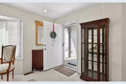 240-17 Oak Park Drive #73A, Douglaston, NY 11362 - Photo 4