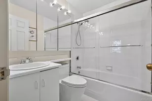 240-17 Oak Park Dr, Douglaston, NY 11362 - Photo 14