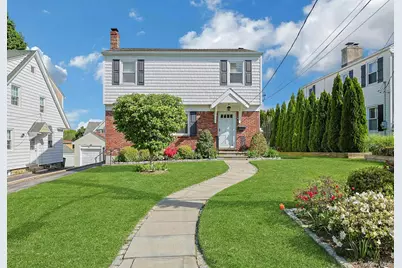 106 Alexander Avenue, White Plains, NY 10606 - Photo 1