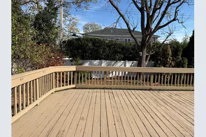 11 Syosset Circle, Syosset, NY 11791 - Photo 8