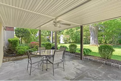 98 Soundview Avenue, White Plains, NY 10606 - Photo 28