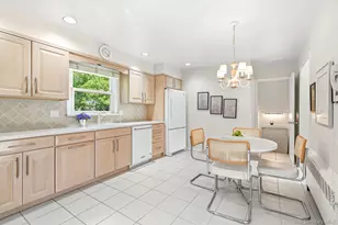 98 Soundview Ave, White Plains, NY 10606 - Photo 12