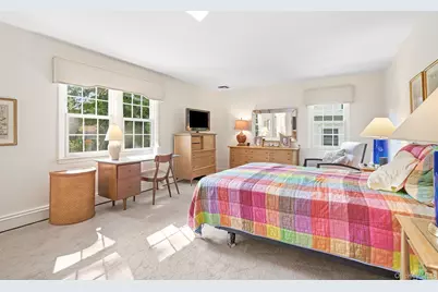 98 Soundview Avenue, White Plains, NY 10606 - Photo 16