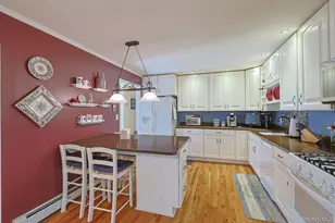 11 Alden Ct, Fishkill, NY 12524 - Photo 4