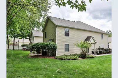 25 Village Cove, Warwick, NY 10990 - Photo 18