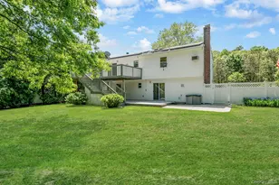 15 Peters Ln, Port Jefferson Station, NY 11776 - Photo 14