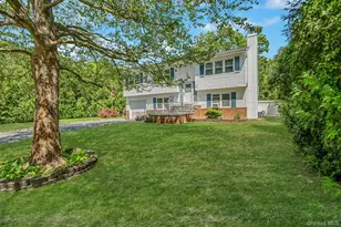 15 Peters Ln, Port Jefferson Station, NY 11776 - Photo 12