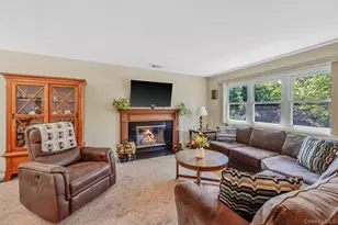 15 Peters Ln, Port Jefferson Station, NY 11776 - Photo 32