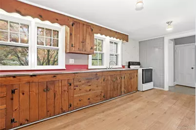15 Ladentown Road, Pomona, NY 10970 - Photo 8