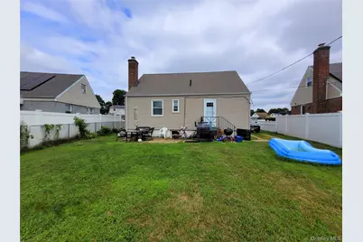 44 Circle Drive, Hempstead, NY 11550 - Photo 14