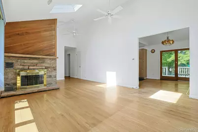 24 Virginia Lane, Thornwood, NY 10594 - Photo 6