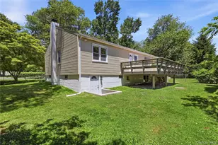 31 Larkspur Dr, Brewster, NY 10509 - Photo 2