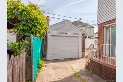 75-75 180th Street, Fresh Meadows, NY 11366 - Photo 40