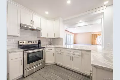 75-75 180th Street, Fresh Meadows, NY 11366 - Photo 12