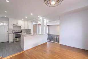 75-75 180th St, Fresh Meadows, NY 11366 - Photo 10