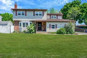 1335 August Rd, North Babylon, NY 11703 - Photo 2