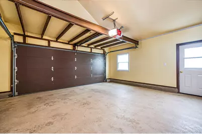 1335 August Road, North Babylon, NY 11703 - Photo 36