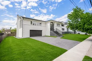 988 Westwood Rd, Woodmere, NY 11598 - Photo 2