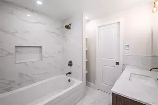 123 E Maple St, Valley Stream, NY 11580 - Photo 6