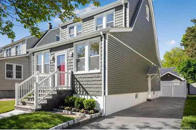 123 E Maple Street, Valley Stream, NY 11580 - Photo 2