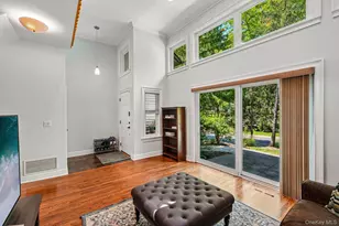 20 Aspen Ct, Nanuet, NY 10954 - Photo 2