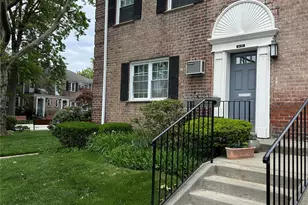 61-55 224th St, Bayside, NY 11364 - Photo 10