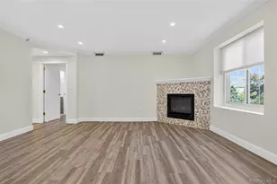 242 Maple Ave, Westbury, NY 11590 - Photo 4