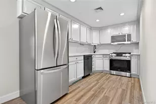 242 Maple Ave, Westbury, NY 11590 - Photo 12