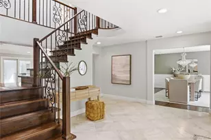 10 Stony Run Ct, Dix Hills, NY 11746 - Photo 2