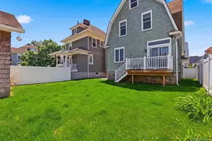 35 Jackson St, New Rochelle, NY 10801 - Photo 14