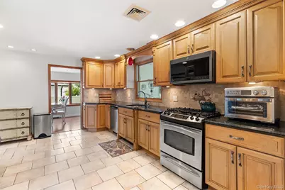 63 E Madison Street, East Islip, NY 11730 - Photo 8