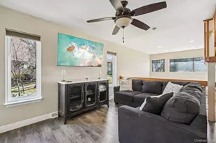 36 Tulip Ct, Nanuet, NY 10954 - Photo 6