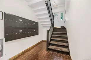 450 Pelham Rd, New Rochelle, NY 10805 - Photo 14