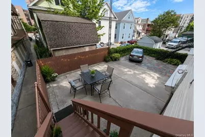1752 Mahan Avenue, Bronx, NY 10461 - Photo 10