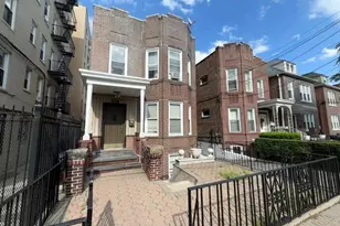 1752 Mahan Ave, Bronx, NY 10461 - Photo 32