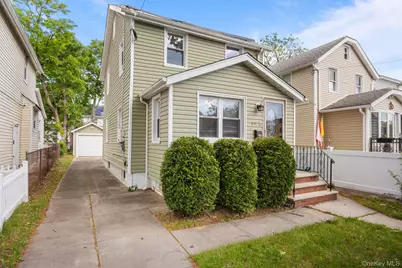 194-35 114th Drive, Saint Albans, NY 11412 - Photo 1