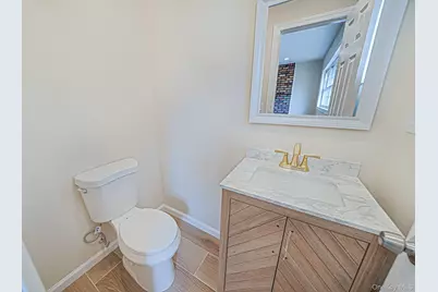 5 Cheryl Lane, North Babylon, NY 11703 - Photo 26