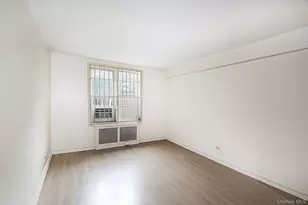 75-10 Yellowstone Blvd, Rego Park, NY 11374 - Photo 16