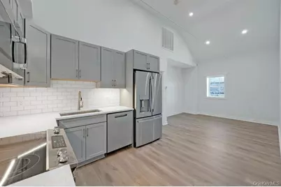 1133 Pleasantville Road #3B, Briarcliff Manor, NY 10510 - Photo 1