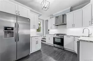 16 Kraft Ave, Bronxville, NY 10708 - Photo 10