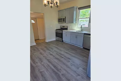 291 Uniondale Avenue, Uniondale, NY 11553 - Photo 4