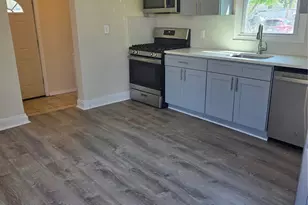 291 Uniondale Ave, Uniondale, NY 11553 - Photo 4