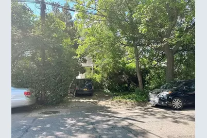 14730 Ash Avenue, Flushing, NY 11355 - Photo 2
