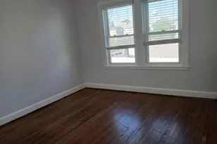 666 Willis Ave, Williston Park, NY 11596 - Photo 6
