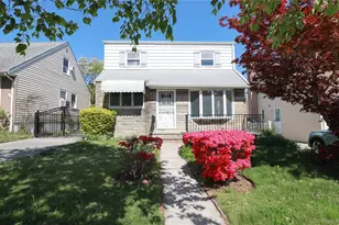 14-33 140th St, Whitestone, NY 11357 - Photo 1