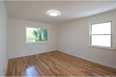 14-33 140th Street, Whitestone, NY 11357 - Photo 4
