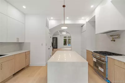 408 Bainbridge Street, Brooklyn, NY 11233 - Photo 4