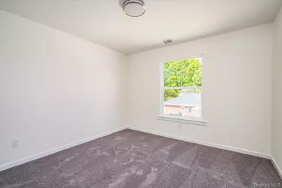 158 Mount Vernon Avenue, Patchogue, NY 11772 - Photo 28